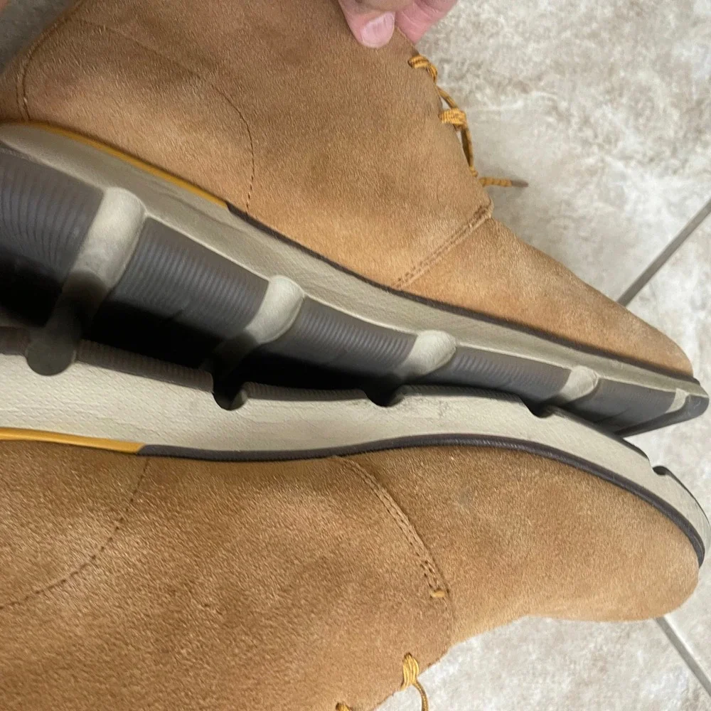 Cole Haan Zerogrand Tan Suede Chukka Desert Boots Mens Shoes C23251 Sz 10M EUC